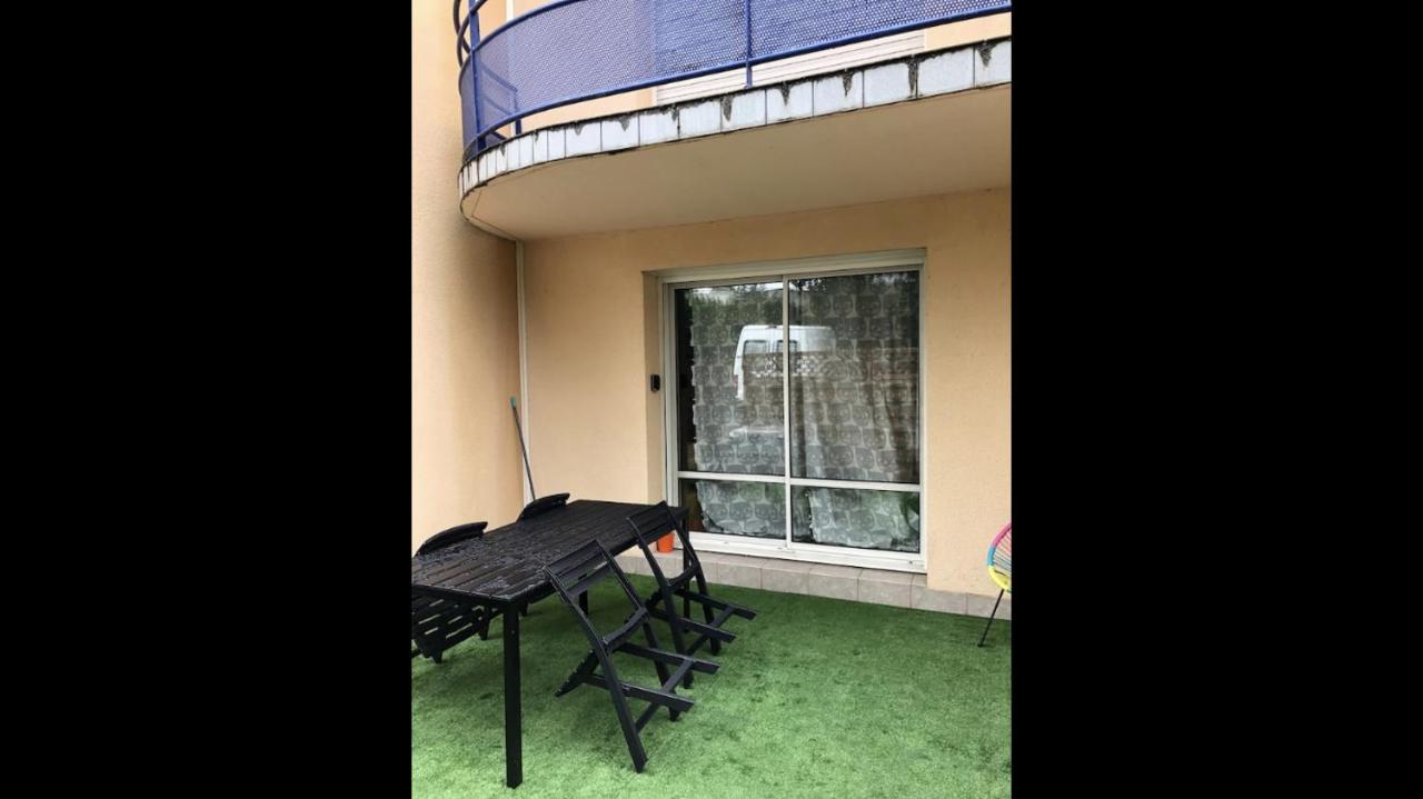 Charmant T2 De 45M2 - Parking Prive - Terrasse- Linge Inclu- Proche Vannes Saint-Avé Kültér fotó